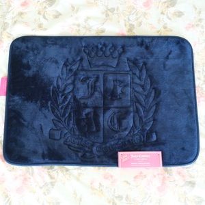Juicy couture memory foam bath mat